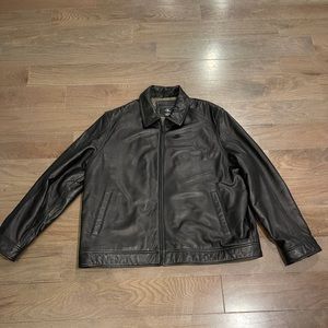 Calvin Klein men’s black leather jacket. XXL